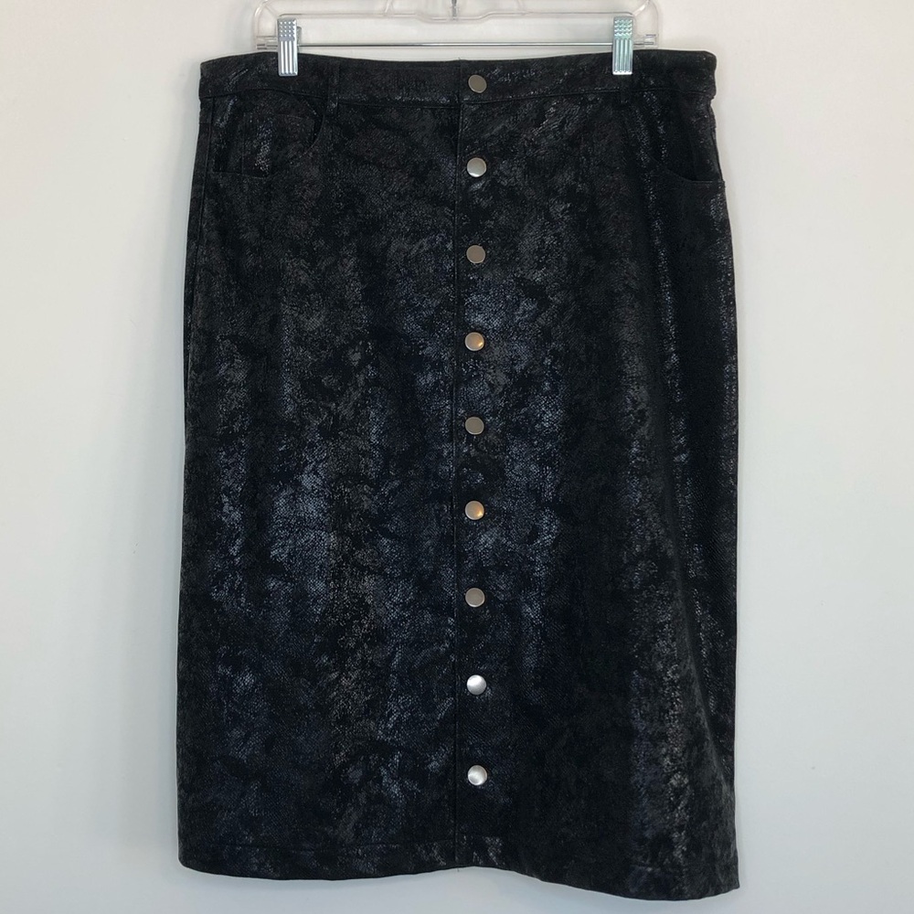 White Birch Black Snake Skin Pleather Texture Midi Skirt Size XL NWT